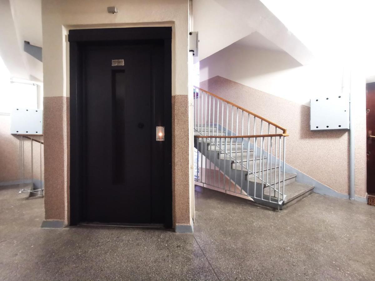 Nozownicza Apartment ~ Self Check-In 24H ~ Lift Вроцлав Экстерьер фото
