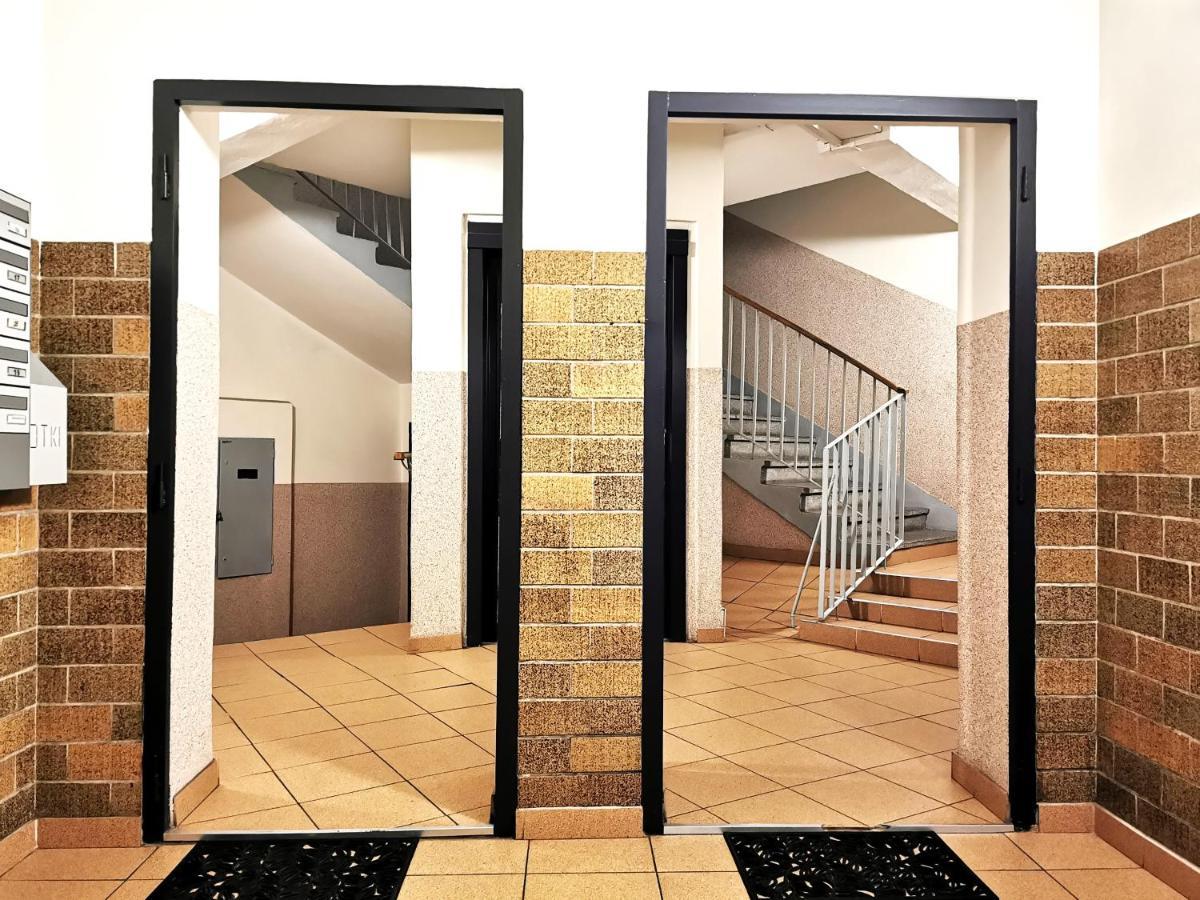 Nozownicza Apartment ~ Self Check-In 24H ~ Lift Вроцлав Экстерьер фото